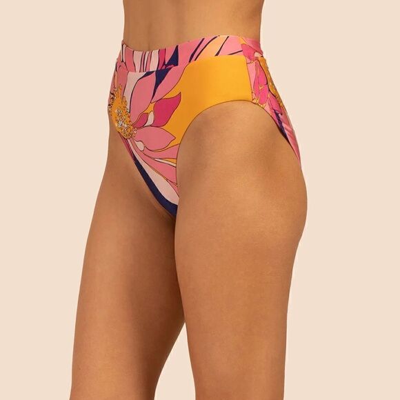 NWT TRINA TURK High Waisted Bikini Bottoms - Picture 2 of 3